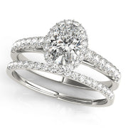 Halo Oval with Accented Band